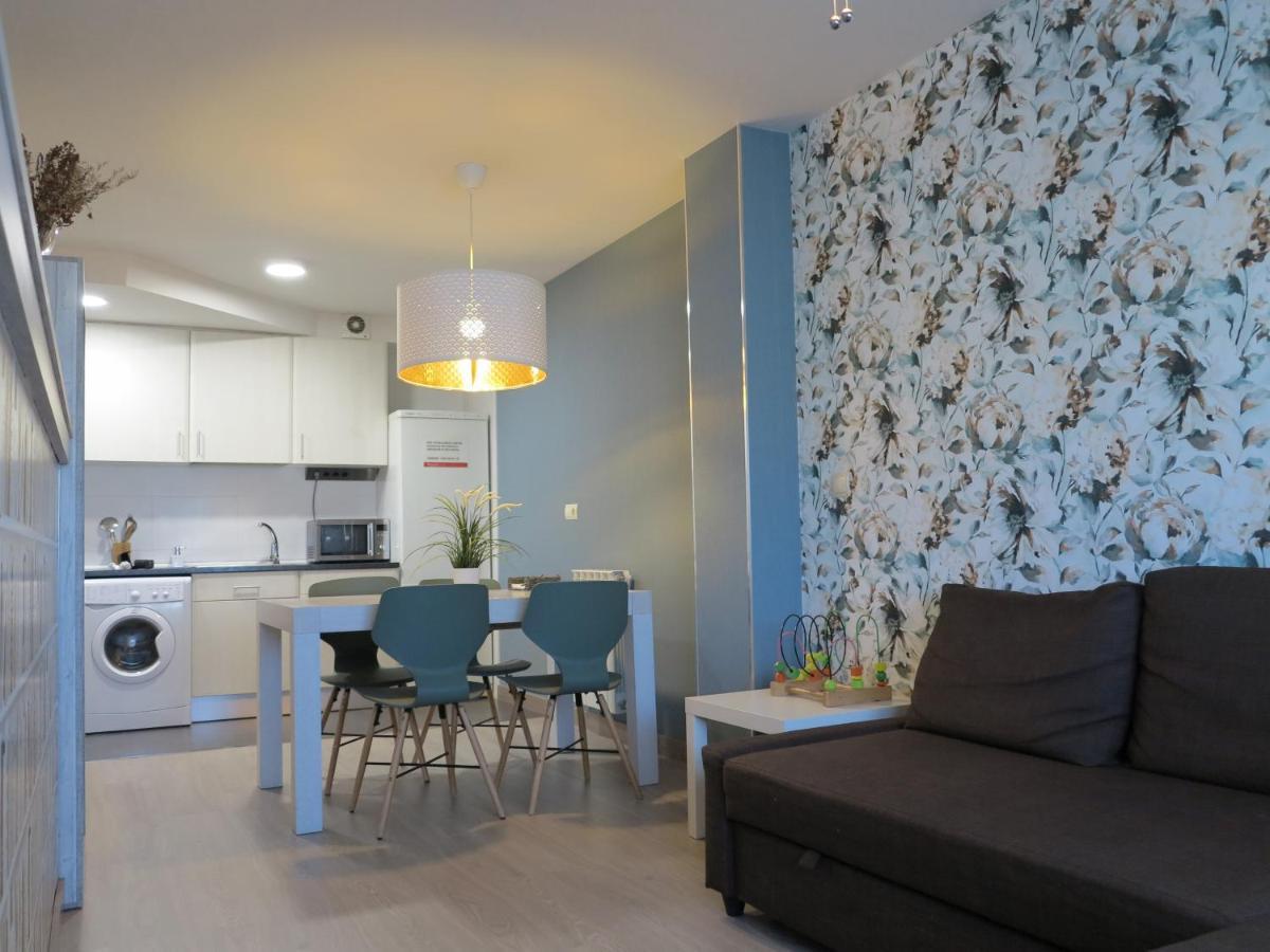 Tudela Balcon De Bardenas Apartment ภายนอก รูปภาพ