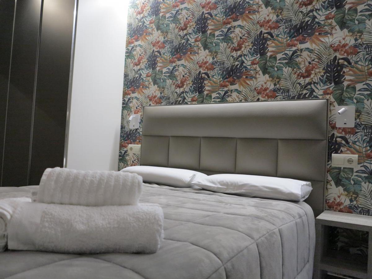 Tudela Balcon De Bardenas Apartment ภายนอก รูปภาพ