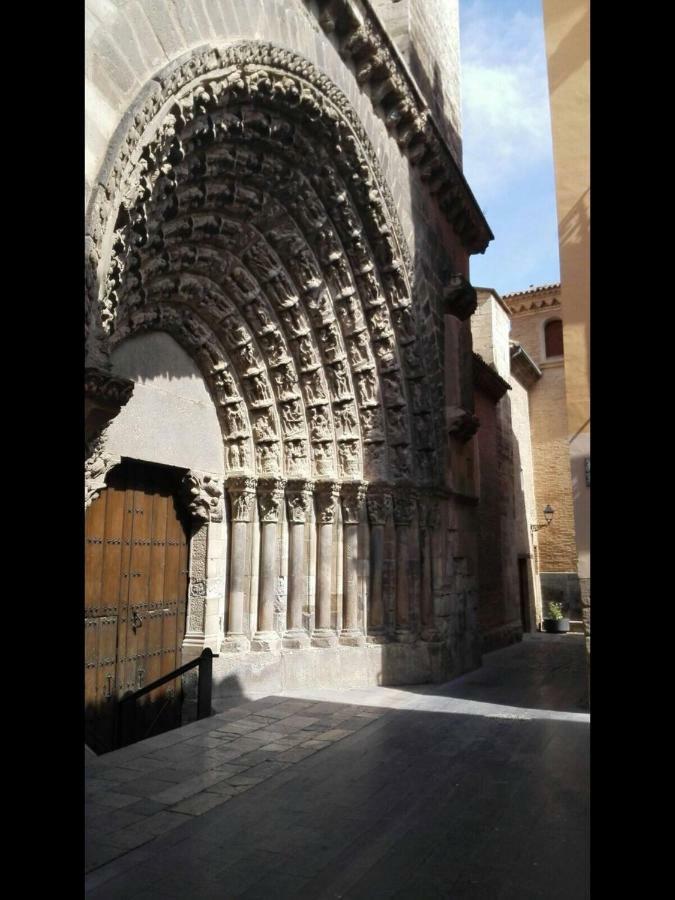 Tudela Balcon De Bardenas Apartment ภายนอก รูปภาพ