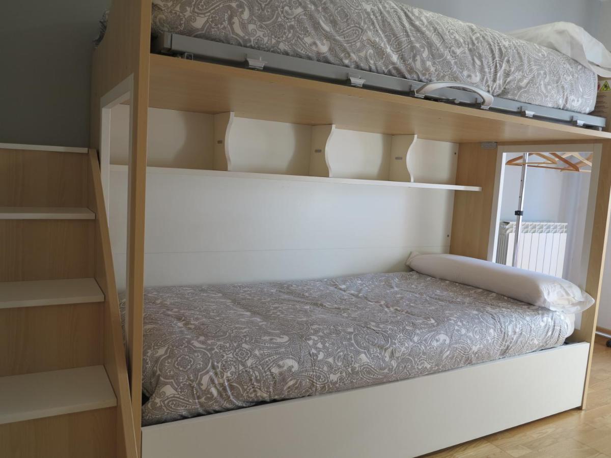 Tudela Balcon De Bardenas Apartment ภายนอก รูปภาพ