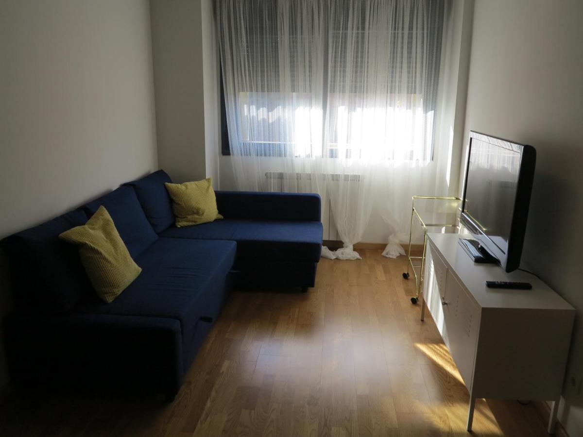 Tudela Balcon De Bardenas Apartment ภายนอก รูปภาพ