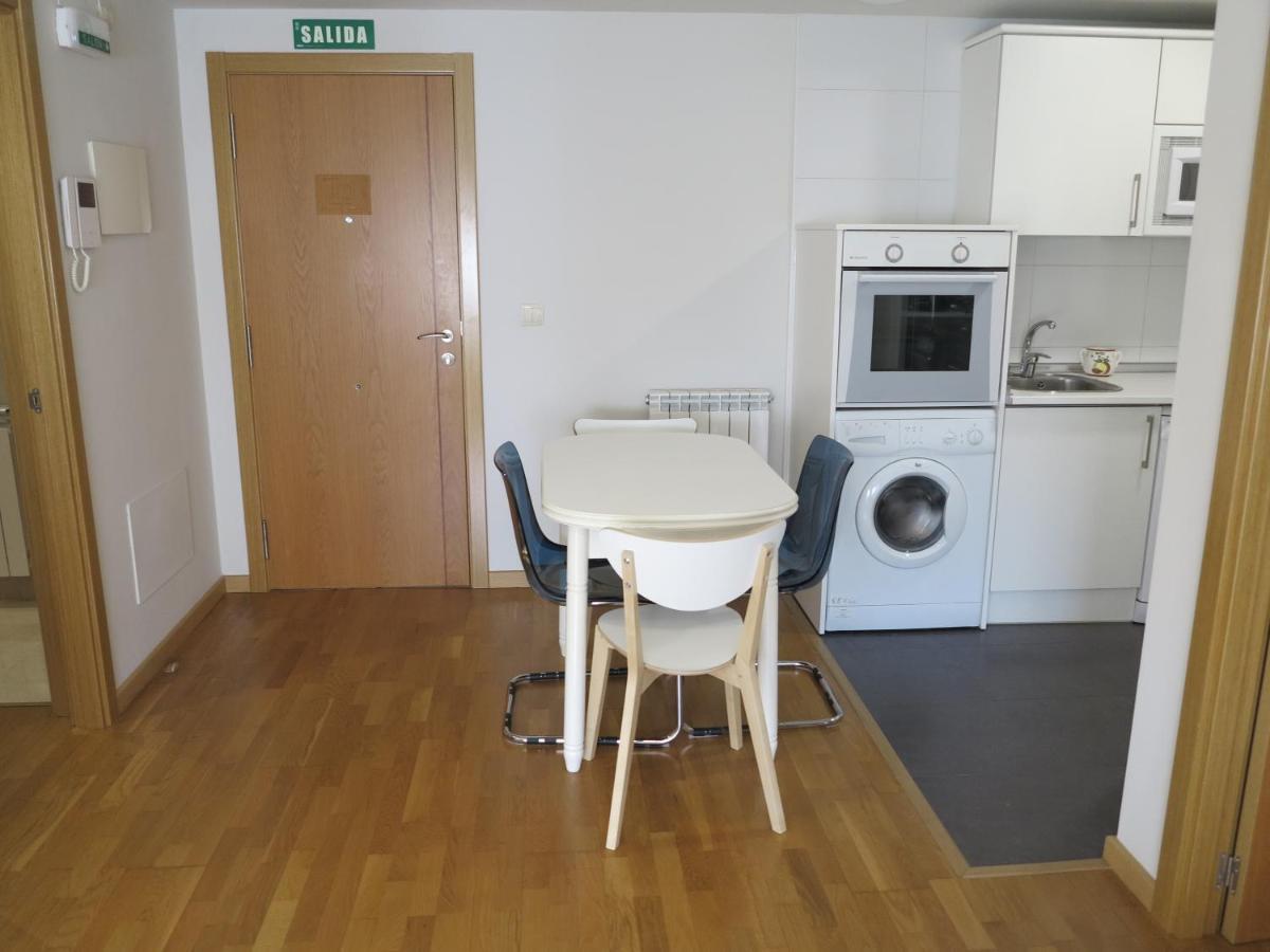 Tudela Balcon De Bardenas Apartment ภายนอก รูปภาพ